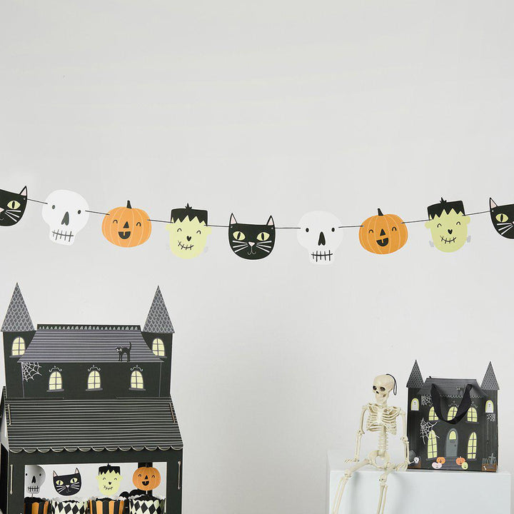 Halloween Garland-Card Halloween Bunting With Skulls, Pumpkins, Cats & Frankensteins-Halloween Party Decorations-Retro Halloween-Reusable-2m - Jolie Fete UK