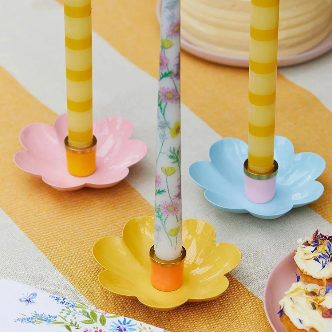 3 x Enamel Flower Shaped Candle Holders - Pastel Pink, Yellow & Blue Bloom Candlesticks - Retro Table Decor - Spring Party Supplies - Jolie Fete UK