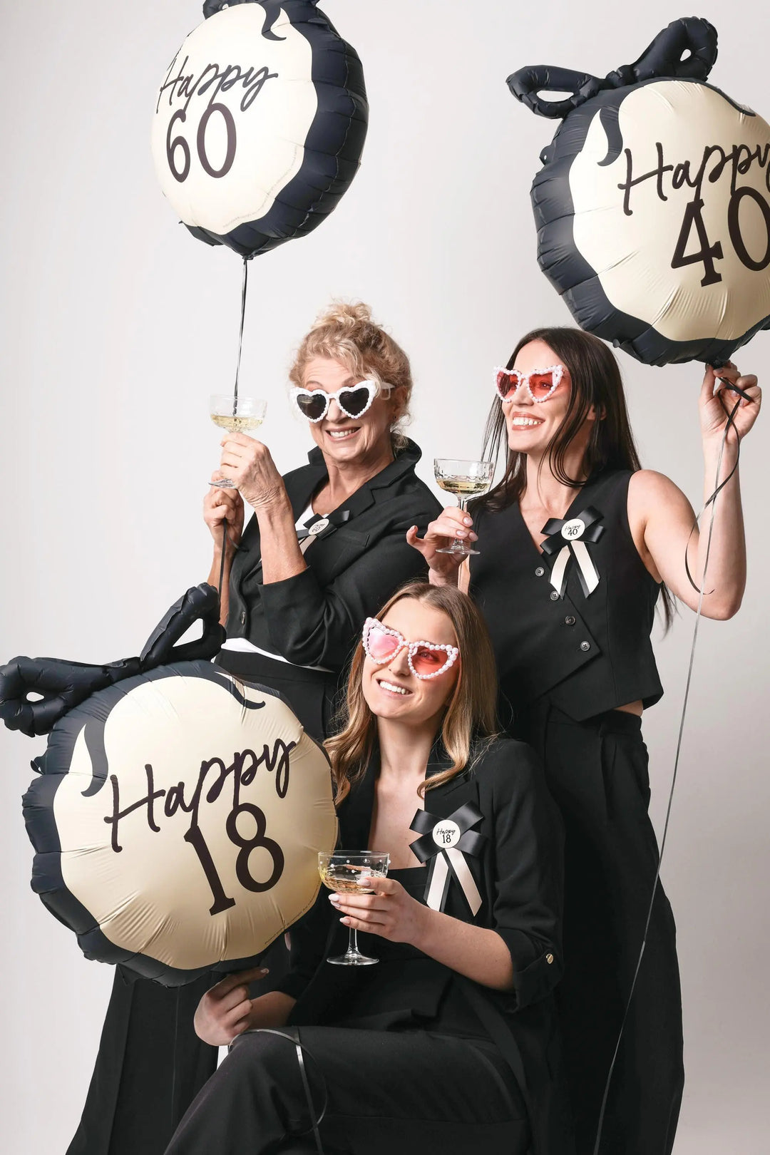 60th Birthday Balloon – Black & Cream Happy 60 Foil Balloon - Coquette Theme With Scallop Edge And Bow - Inflate With Helium Or Air - Jolie Fete UK