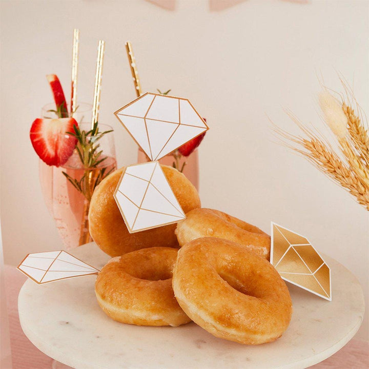 Bride To Be Paper Plates - Peach Ombre & Gold Tableware - Elegant Hen Party Plates - Engagement Party Decor-Hen Do Brunch Supplies-Pack of 8 - Jolie Fete UK