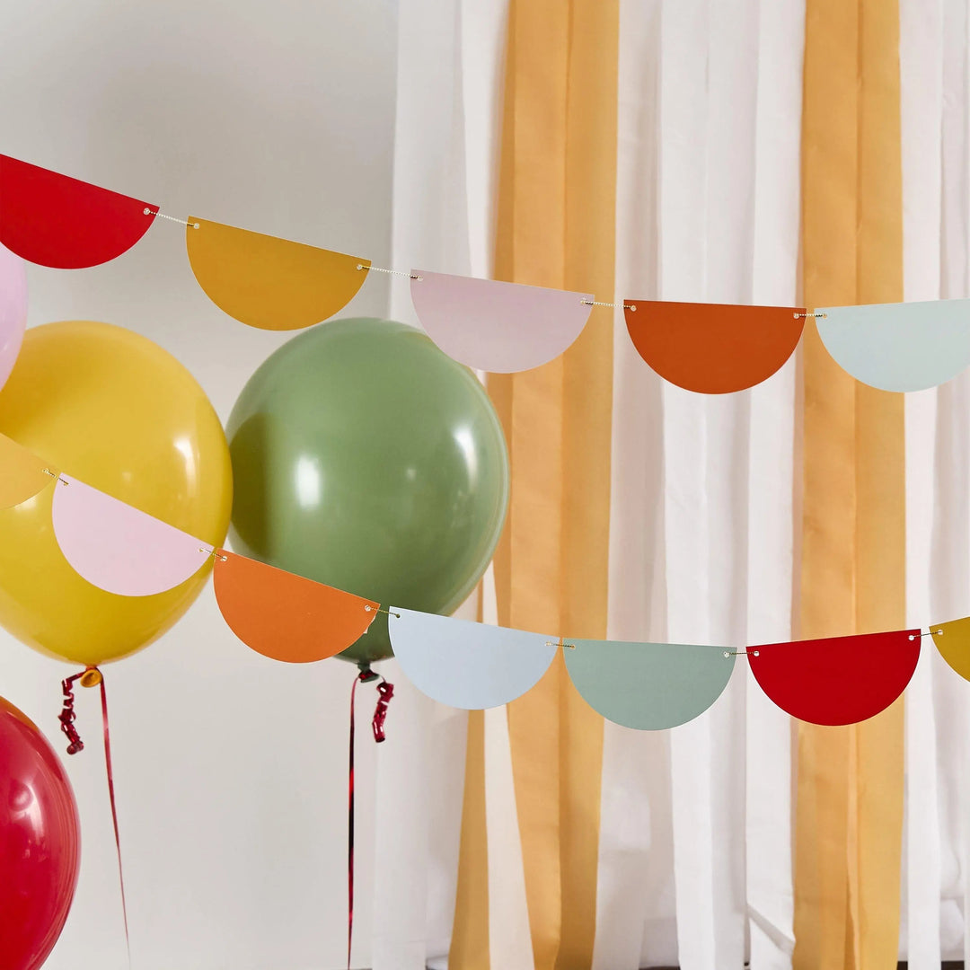 Circus Balloons - Circus Party Plain Colour Balloons - Circus Party Decorations - Carnival Funfair - Kids Birthday Party - 12" - Pack Of 5 - Jolie Fete UK