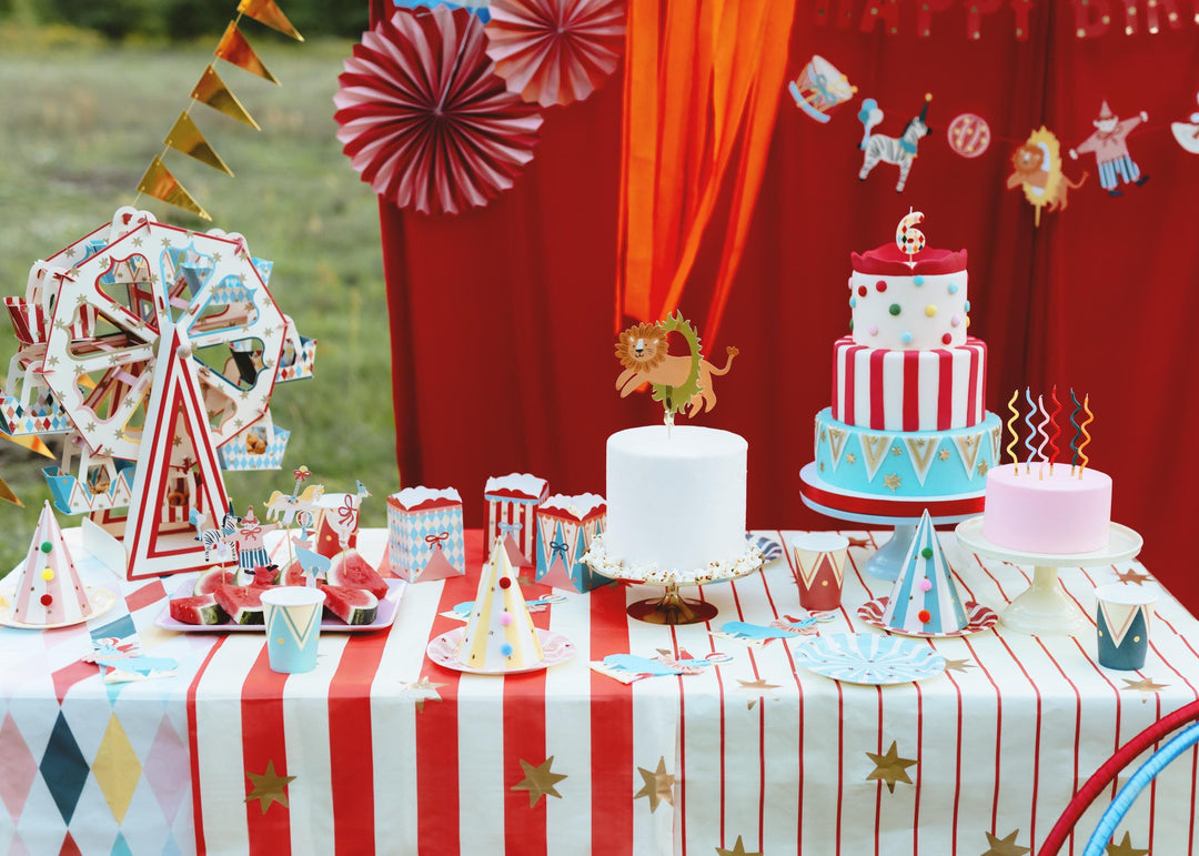 Circus Tent Stripe Tablecloth - Paper Tablecloth With Red Stripes & Gold Stars - Carnival Party Supplies - Funfair Theme-Kids Birthday Party - Jolie Fete UK