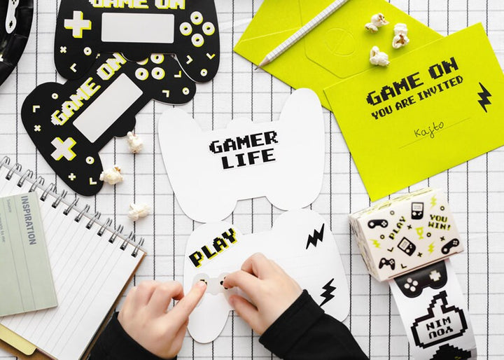 Gamer Stickers - Gamepad Mini Stickers - Video Game Party Decoration - Kids Game On Party Supplies - Gamers Party - Level Up - Pack Of 36 - Jolie Fete