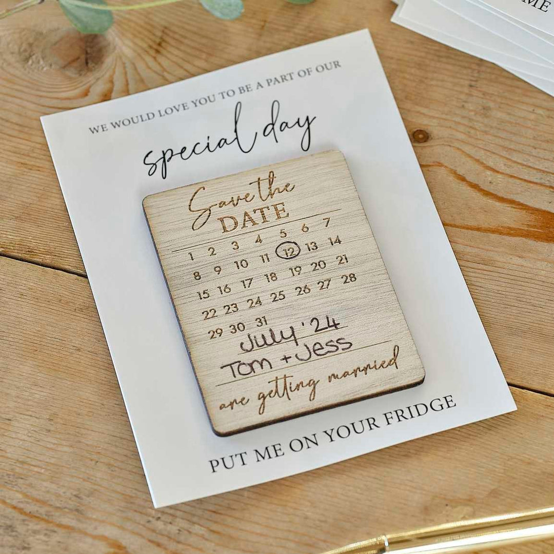 Wooden Save the Date Magnets - Wedding Date Reminder - Wedding Guests Fridge Magnet - Mr And Mrs - Bride & Groom - Pack Of 10 - Jolie Fete UK