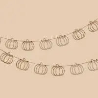 Wooden Pumpkin Garland 2m - Halloween Autumn Decoration - Reusable Rustic Bunting - Seasonal Home Decor - Spooky Party Garland - Jolie Fete UK