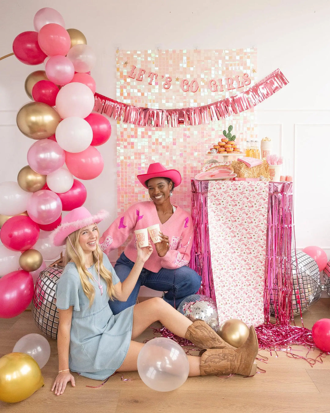 Let's Go Girls Banner AND Pink Foil Fringe Tassel Garland - Cowgal Hen Party Decoration -Last Rodeo Theme - Bachelorette Party Backdrop Sign - Jolie Fete UK
