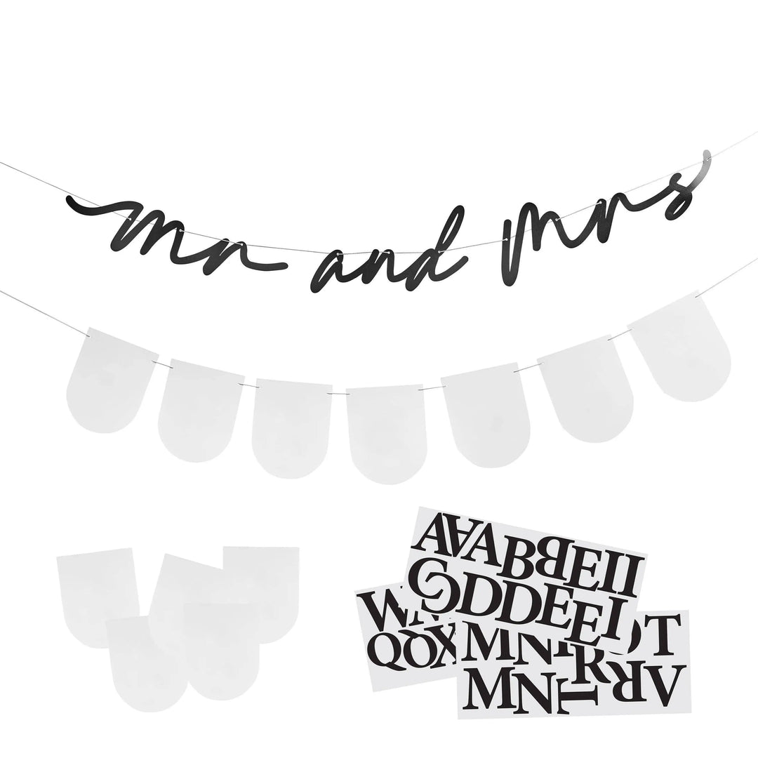 Just Married Wedding Balloons - White Latex Balloons With Black Text - Elegant Reception Decor - Monochrome Theme - Newlywed Car Decorations - Jolie Fete UK