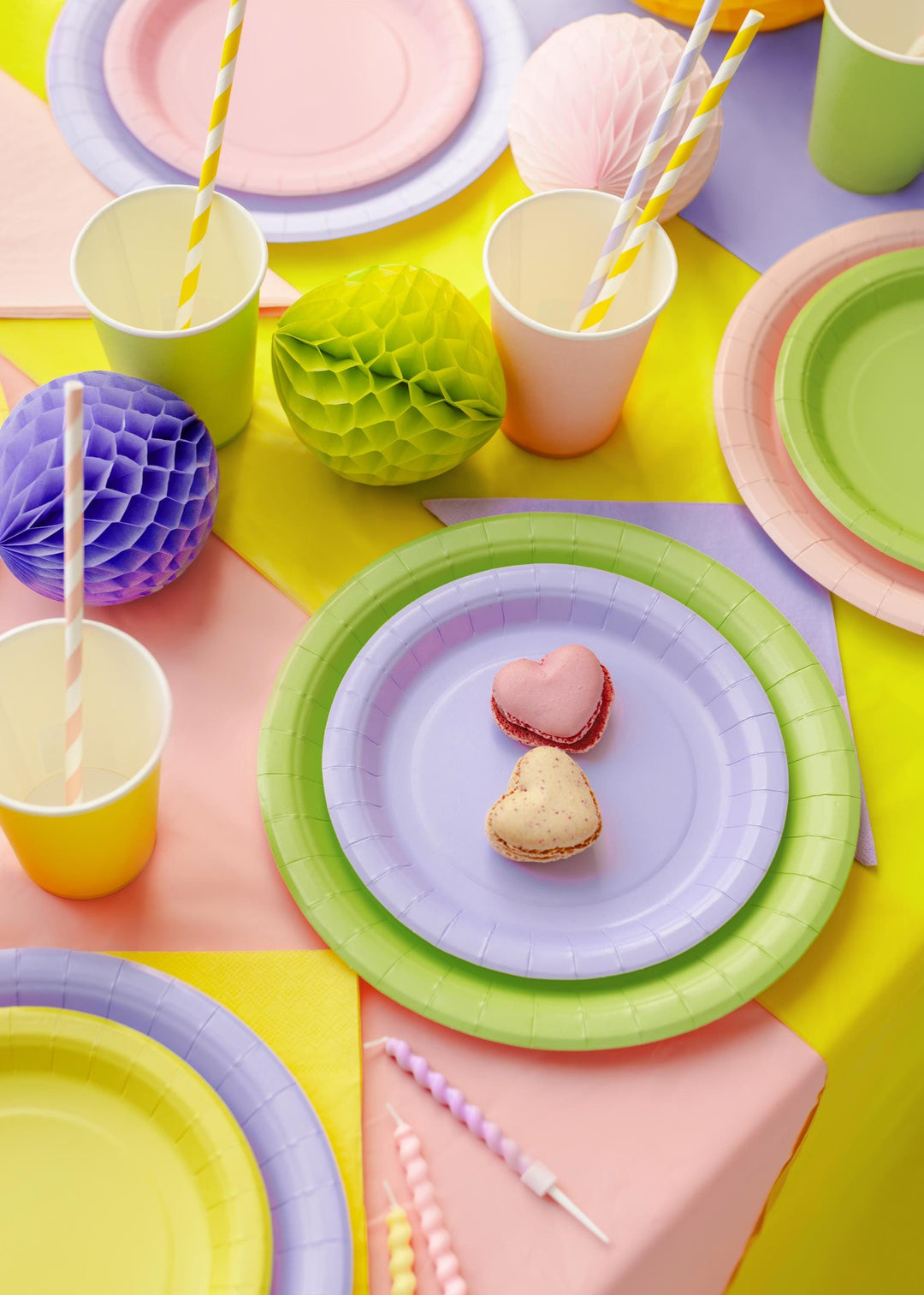 Lilac Paper Plates 23cm - Pastel Violet Party Plates - Kids Birthday - Mermaid Party - Underwater Theme - Pack of 6 - Jolie Fete UK