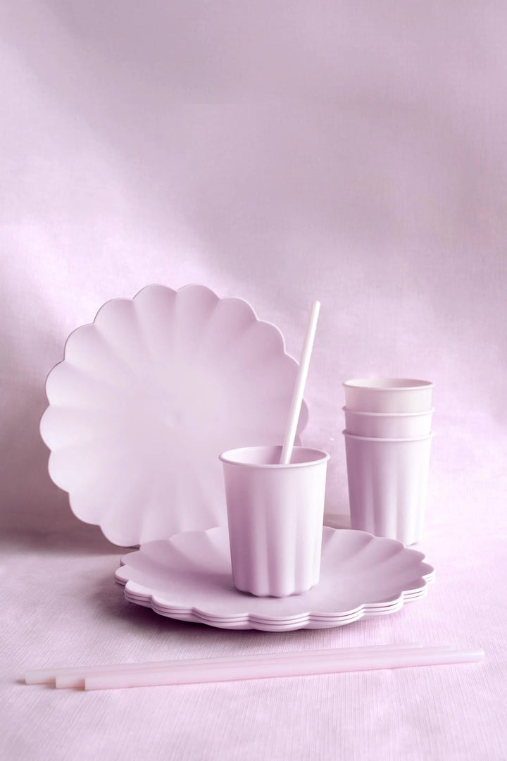 Pastel Lilac Reusable Cups - Light Violet Party Cups - Pale Purple Birthday Party Decorations - Picnic Plastic Cups - Pack Of 4 - Jolie Fete UK