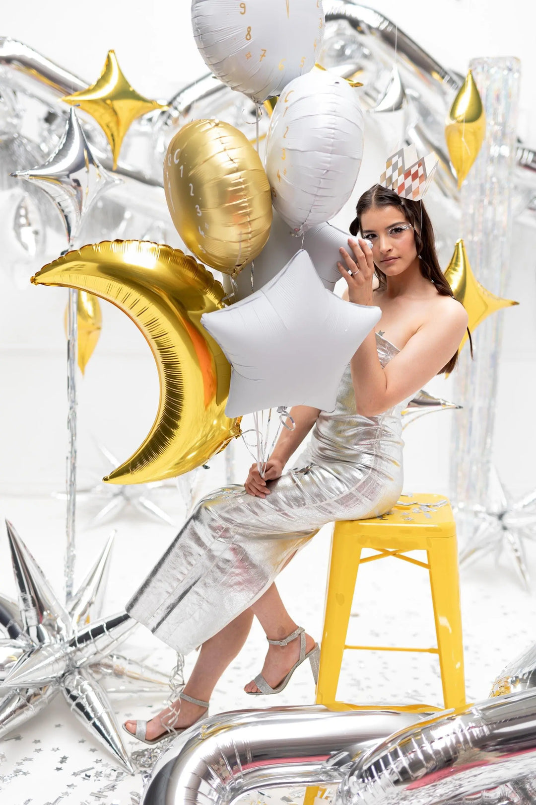 White Star Foil Balloon 48cm - Pastel White Mylar Star Balloon - Twinkle Twinkle Birthday Decor - Baby Shower - Anniversary Party Supplies - Jolie Fete UK