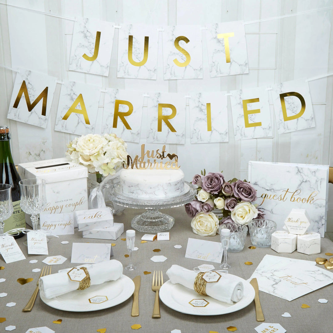 Gold Just Married cake topper - Gold cake decoration - Gold cake topper - Wedding cake decoration - Wedding decoration - Cake decoration