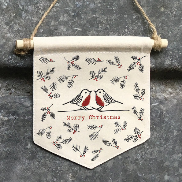 Merry Christmas Pennant - Small Fabric Merry Christmas Sign With Berries - Double Sided Wooden Sign With Robins - Christmas Decorations