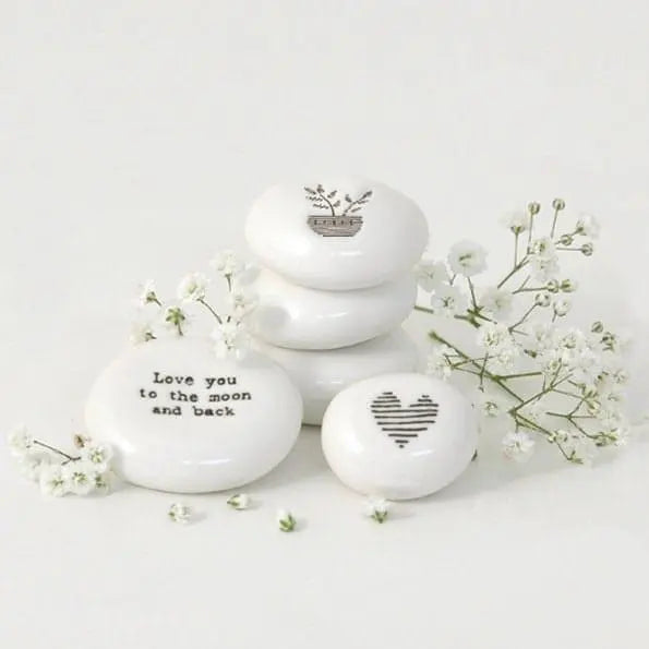 Special Mum Pebble - White Porcelain Keepsake Token - Mothers Day Gift - Birthday Present - Christmas Present For Mum - East Of India