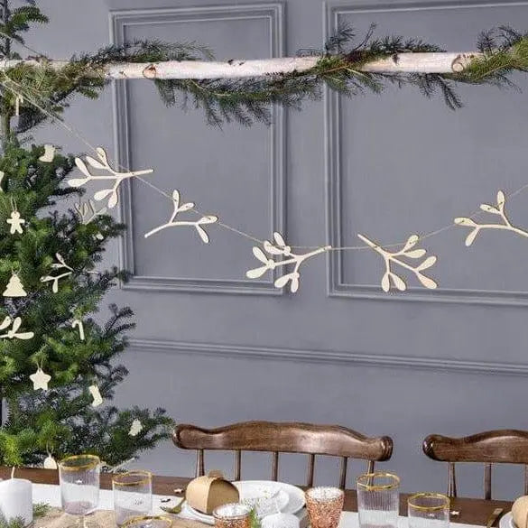 Wooden Mistletoe Bunting - Wooden Christmas bunting - Christmas decorations - Merry Christmas garland - Rustic Christmas - Holiday Decor